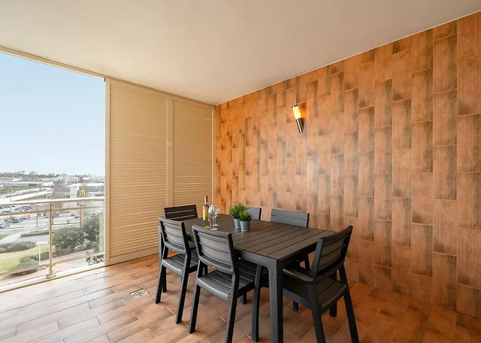 Atlantic Terrace - Coastal Haven Lagos Apartment