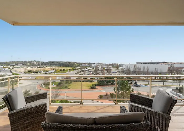 Atlantic Terrace - Coastal Haven Lagos Apartment * 라고스