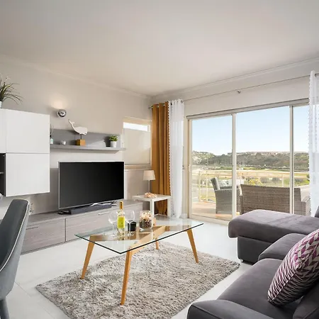 Апартаменты Atlantic Terrace - Coastal Haven Lagos Apartment Лагуш