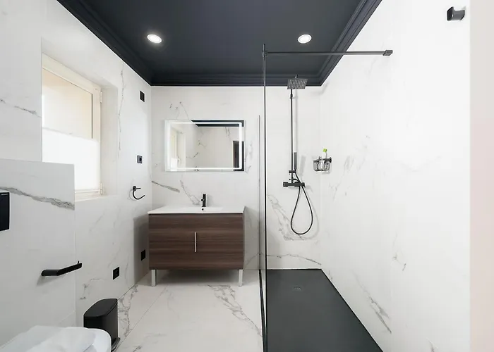 Atlantic Terrace - Coastal Haven Lagos Apartment Апартаменты *