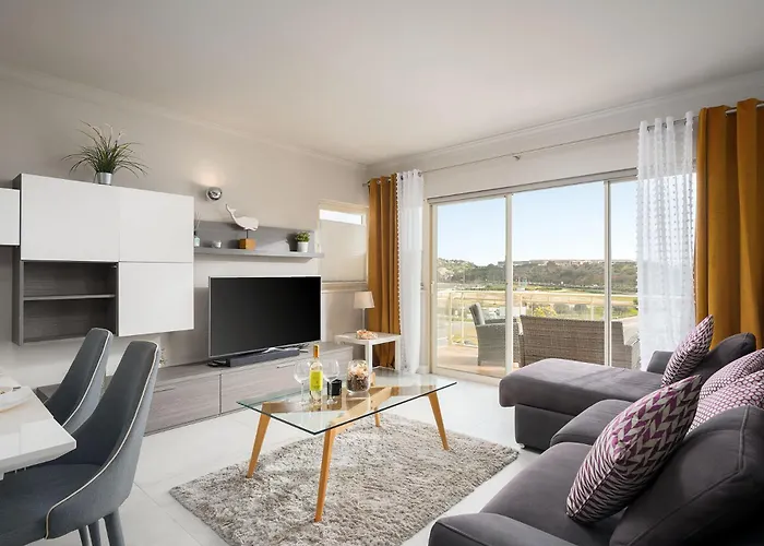 Апартаменты Atlantic Terrace - Coastal Haven Lagos Apartment Лагуш